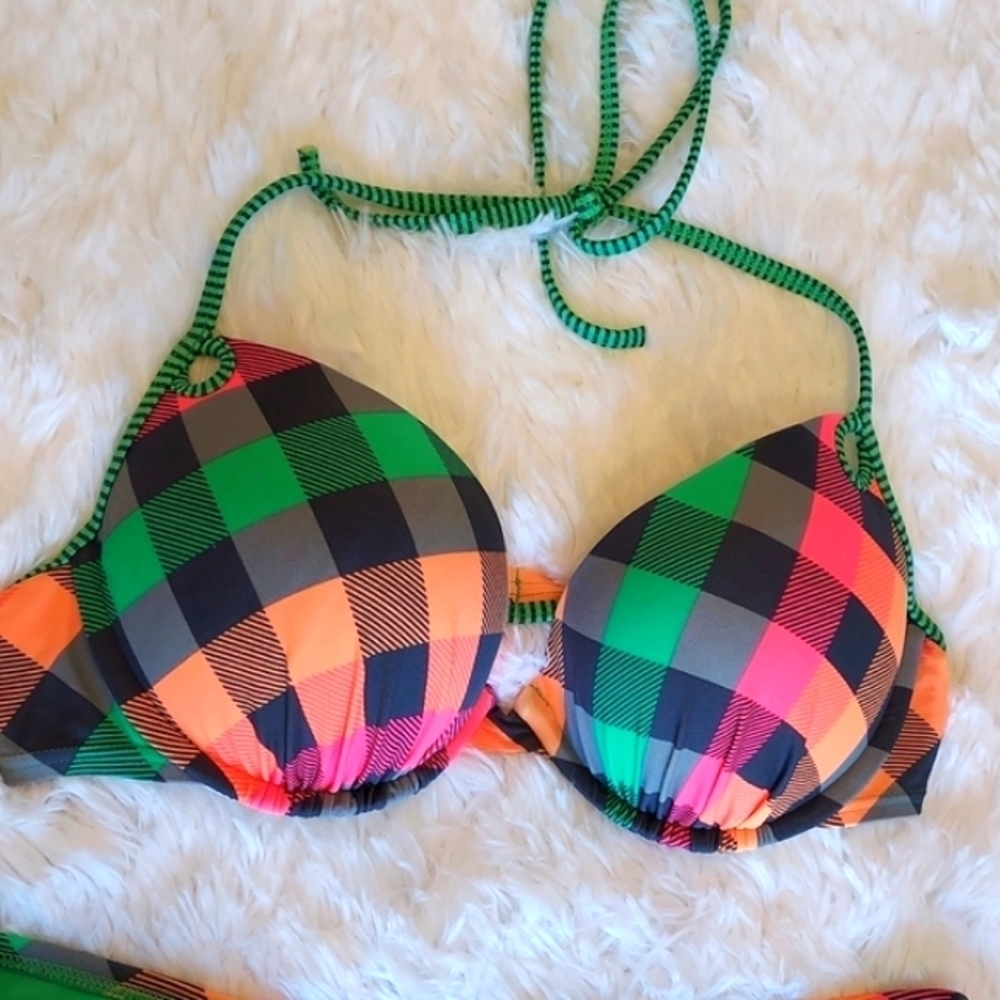 Arizona Jeans Co. Bikini set, bottoms L, top XL - Picture 3 of 8